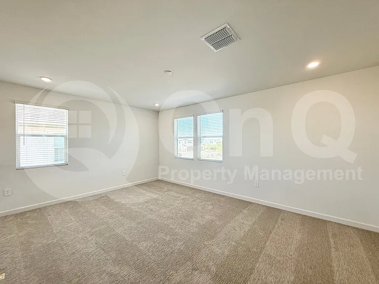 10042 S 23rd Ln — Photo 26