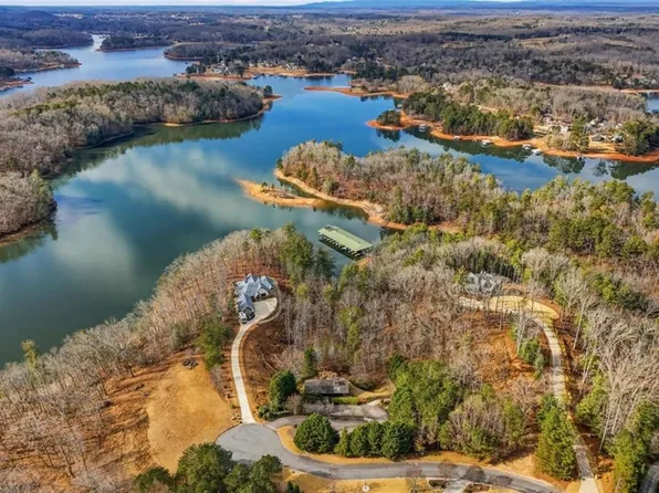 5962 Watermark Cv, Gainesville, GA 30506