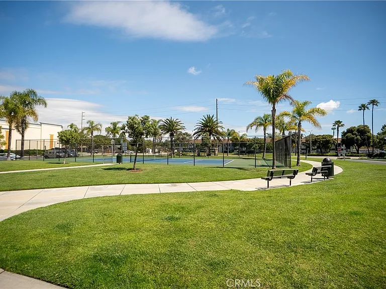 1431 Windshore Way — Photo 32