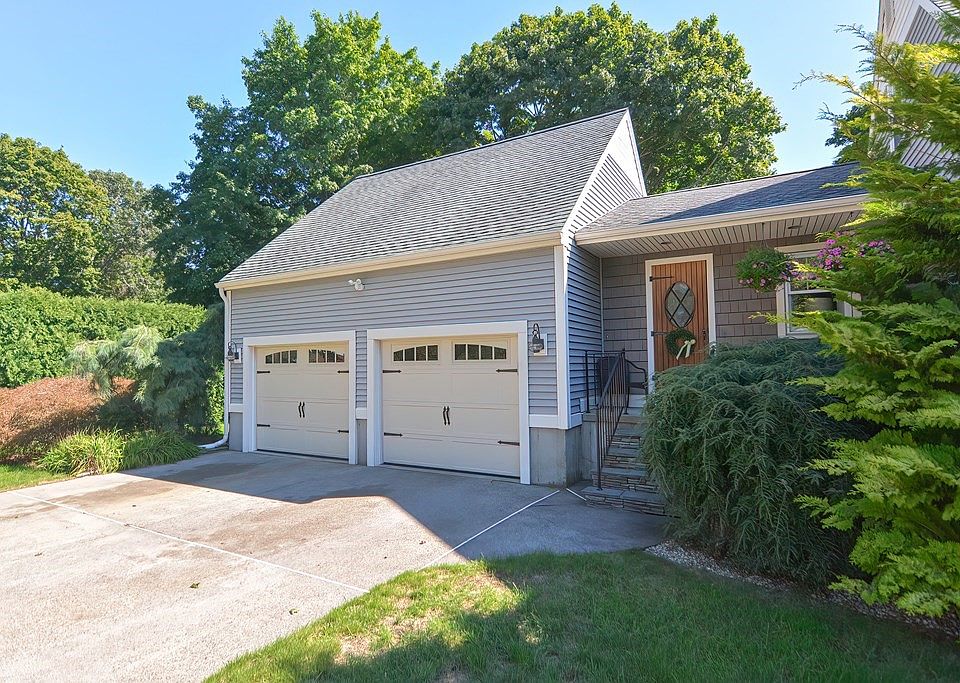 1959 Somerset Ave, Dighton, MA 02715 Zillow