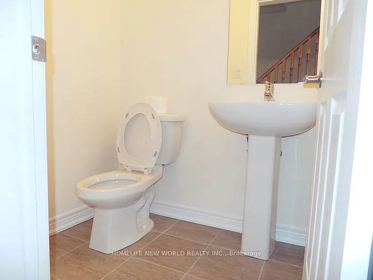 29 Applegate Dr — Photo 5