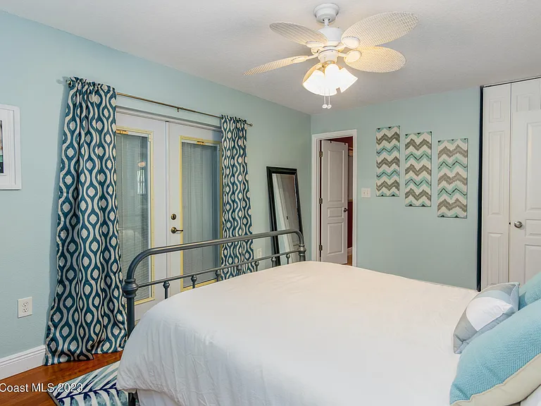 187 Jamaica Dr — Photo 16