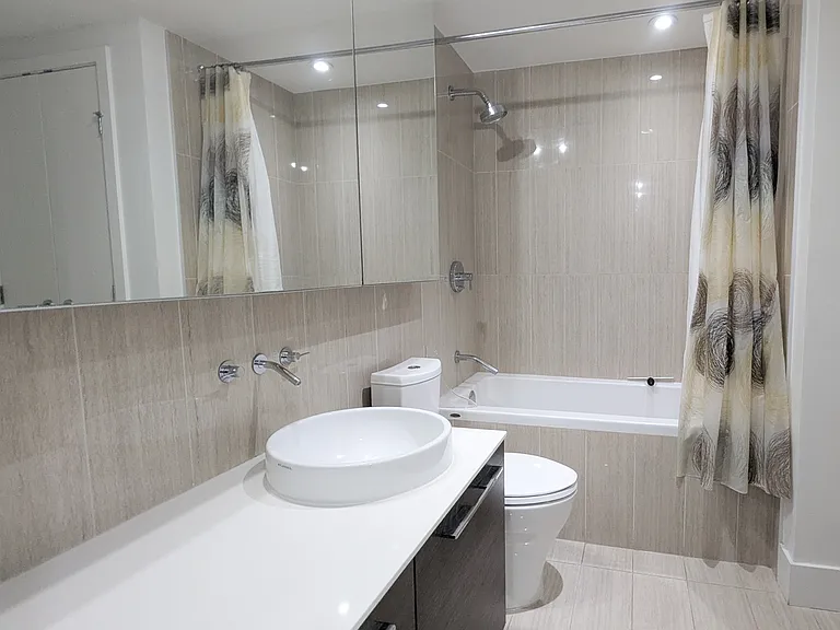 901 10th Ave SW #603 — Photo 10