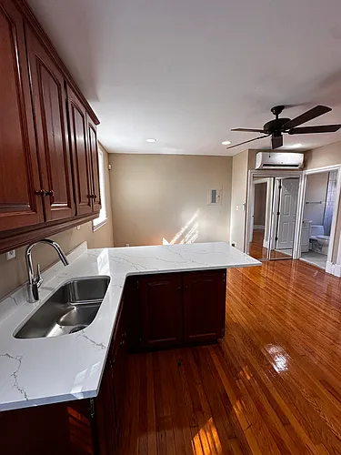 4238 McPherson Ave #2N Photo 1