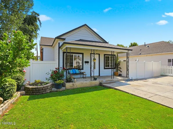 111 N 8th St, Yakima, WA 98901