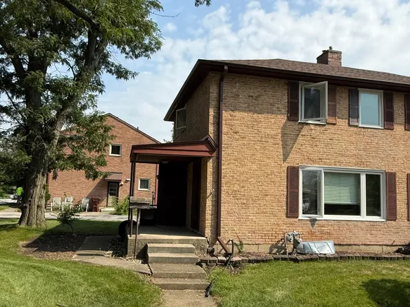 32 Dunlap Rd, Park Forest, IL 60466
