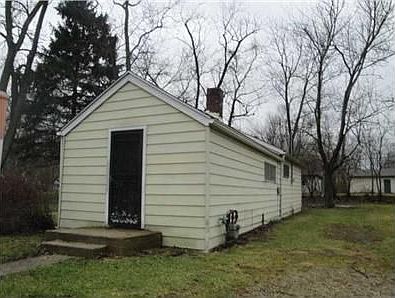 4th image of 3679 3rd Ave