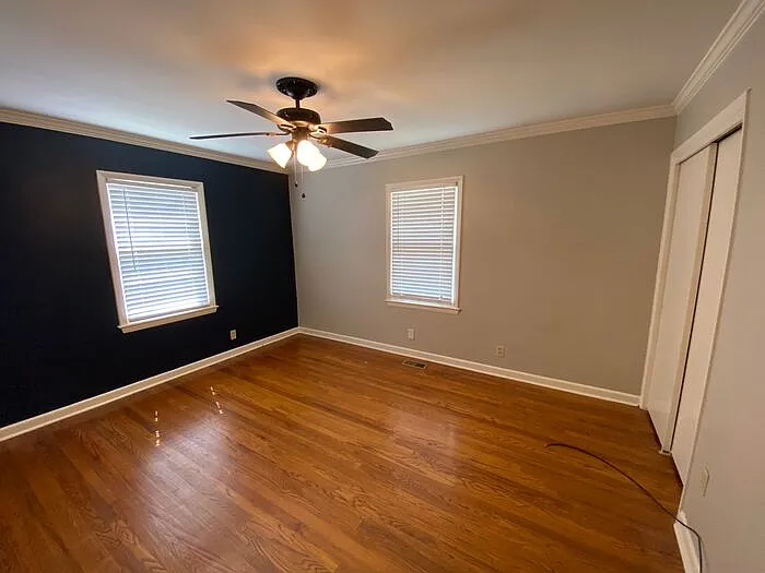 817 Chambers Dr NE — Photo 10