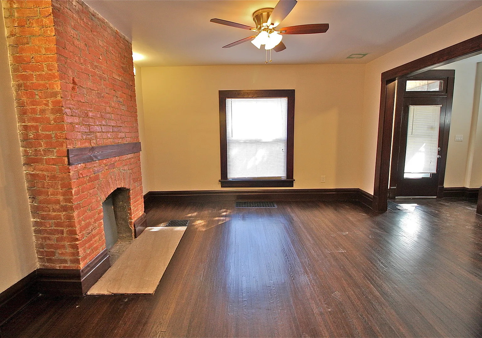 W Oakland Ave 38 NCR — Photo 3