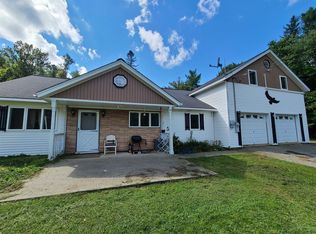 47 Nason Rd, Newport, ME 04953