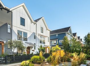 8450 204th St #20, Langley, BC V2Y 3M7