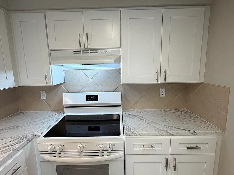 1515 27th St W #1515 — Photo 7