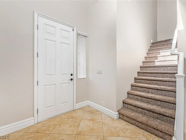 9731 Kampsville Ave — Photo 5