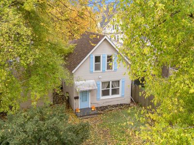 892 Lawson Ave E, Saint Paul, MN, 55106