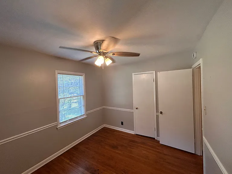 4107 Arlington Cir NW — Photo 7