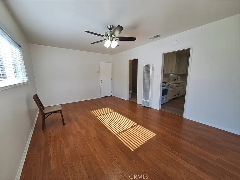 5315 Etheldo Ave — Photo 6