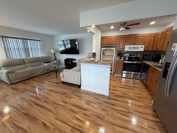 335 Tuscany F #335, Delray Beach, FL 33446