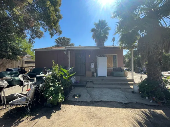 2228 Robertson Rd, Modesto, CA 95351