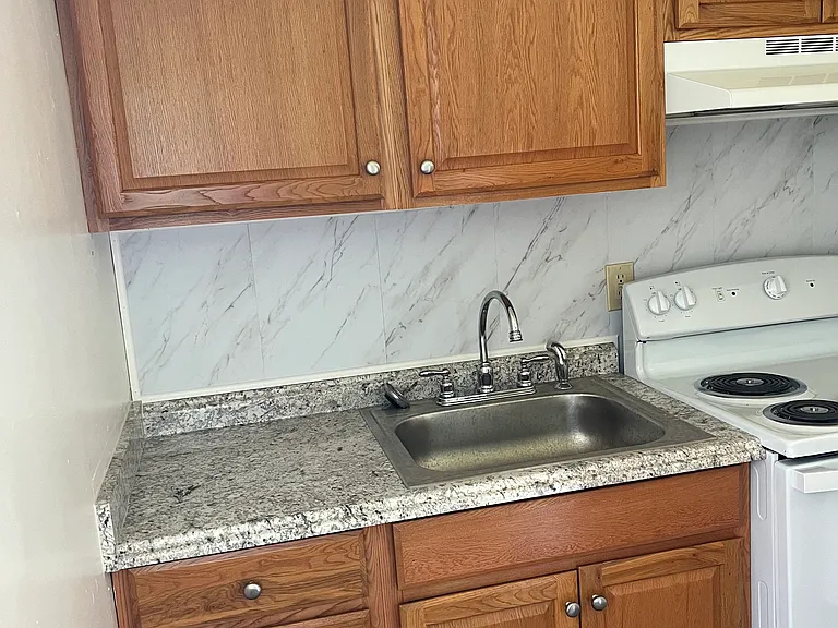 600 N 8th St #41 — Photo 7