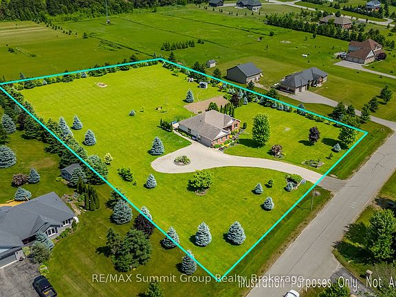 2nd image of 15 Mount Haven Cres