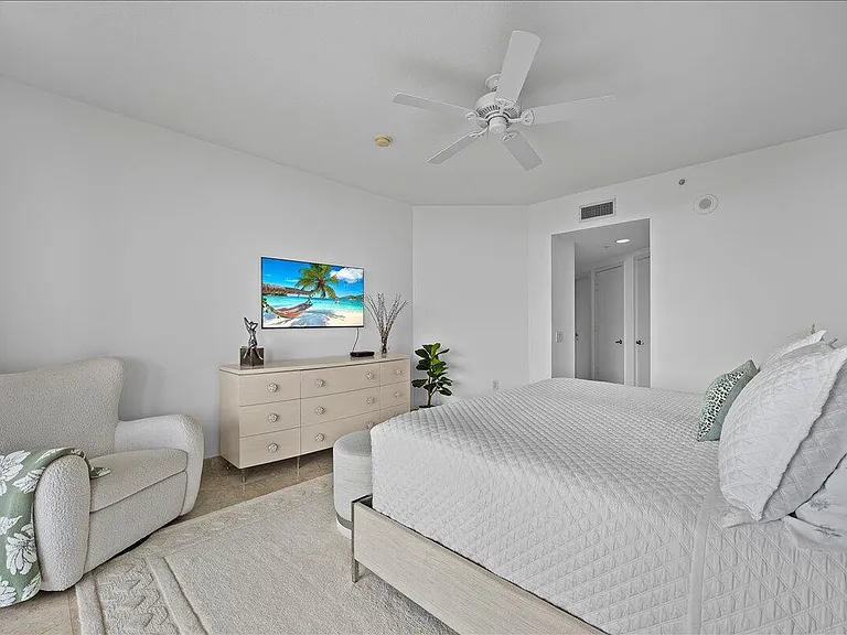 3610 Gardens Pkwy #402A — Photo 20