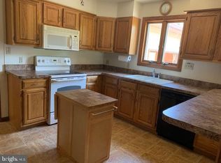 13 Silver Brook Dr, Bridgeton, NJ 08302