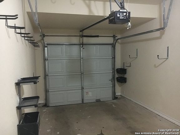 3rd image of 6422 Melanzane Ave Unit 1