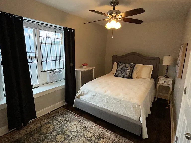 2509 N Halsted St — Photo 8