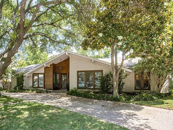 4th image of 7211 Blairview Dr
