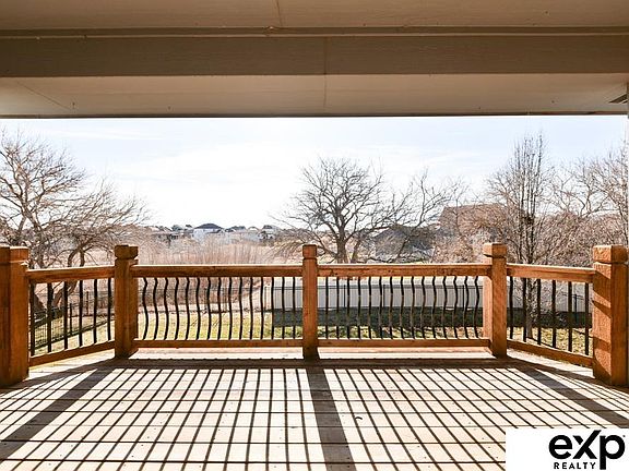 2nd image of 7605 Leawood St