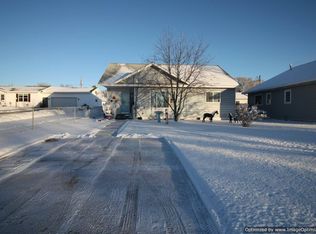 536 6th Ave S, Shelby, MT 59474