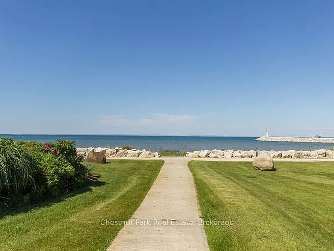 684 Johnston Park Ave — Photo 23