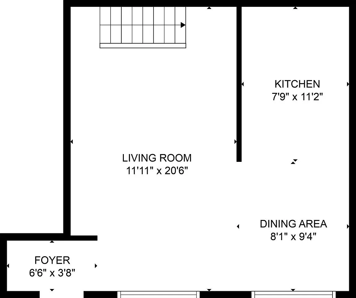 Updated 2BR Apartment in Everett — Photo 2