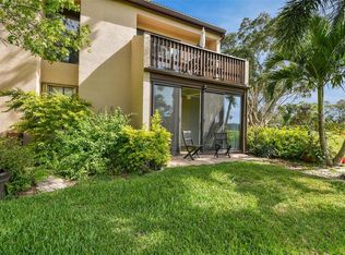 6302 Pelican Creek Xing APT A, Saint Petersburg, FL 33707