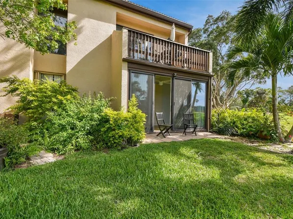 6302 Pelican Creek Xing APT A, Saint Petersburg, FL 33707