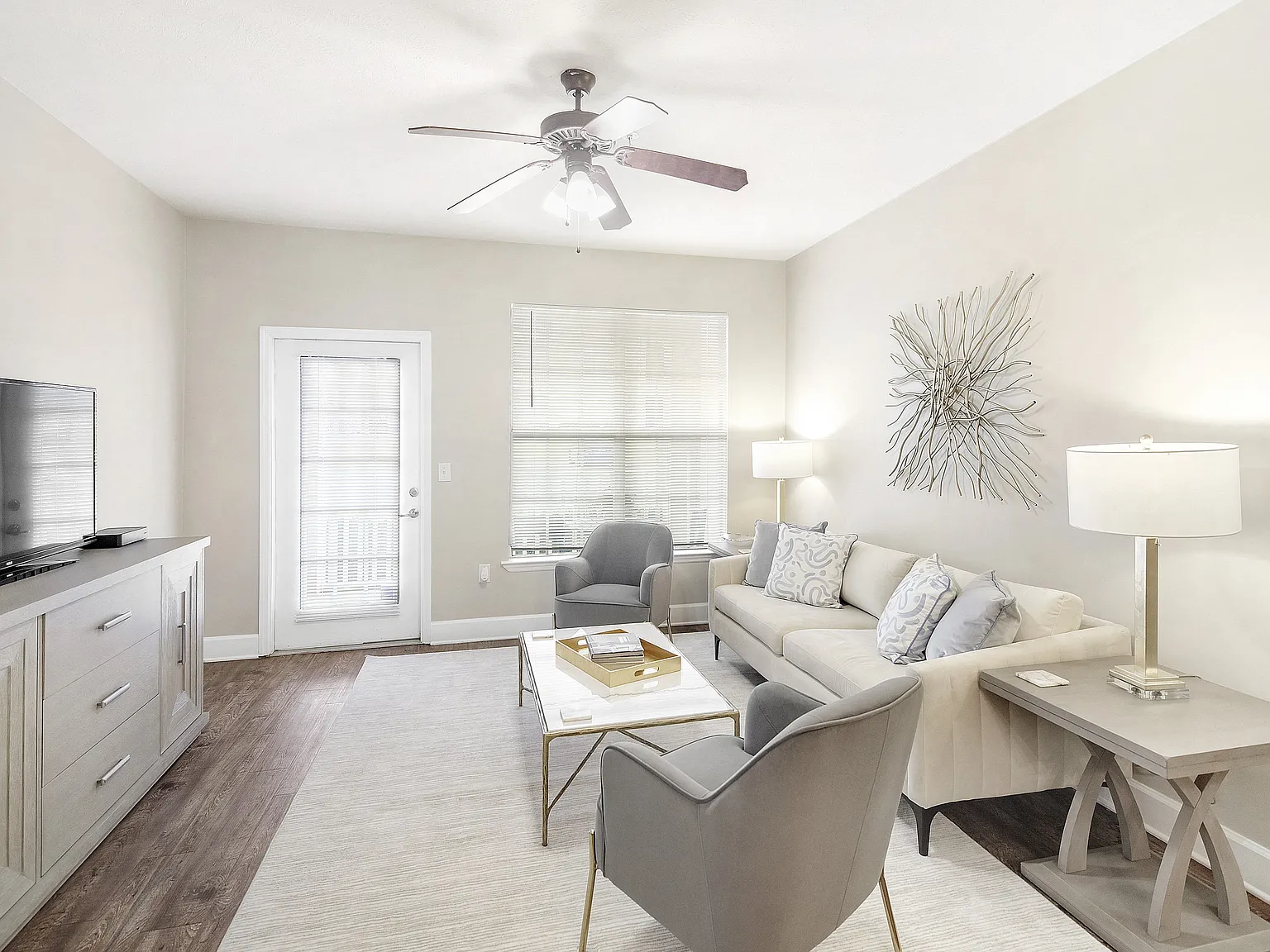 Highlands Apartment Homes — Photo 4