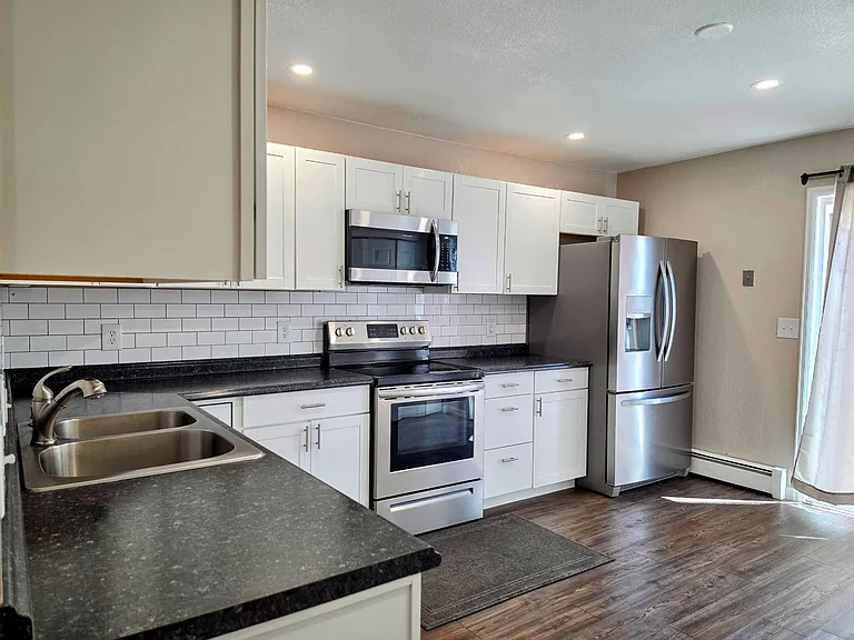 486 Tracy Dr #3 — Photo 8