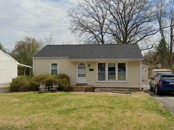 1160 Saint Bernadette Ln, Florissant, MO 63031