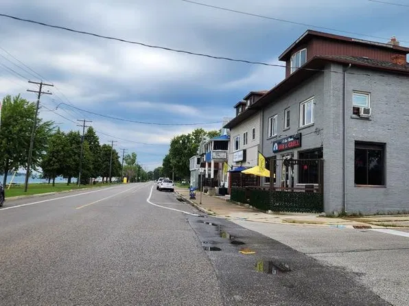 1548 Saint Clair Pkwy, Saint Clair, ON N0N 1H0