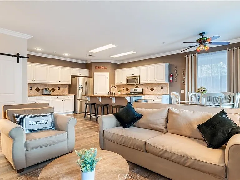 8123 Branding Iron Ln — Photo 11