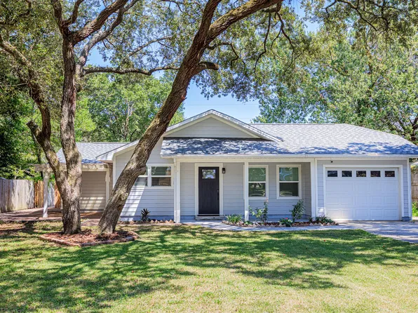 1013 Gloria Ave, Fort Walton Beach, FL 32547