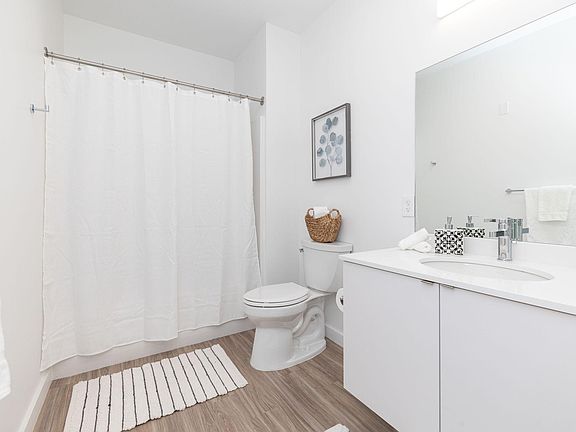 4th image of 11 E Pleasant St #Bc1f2d2af