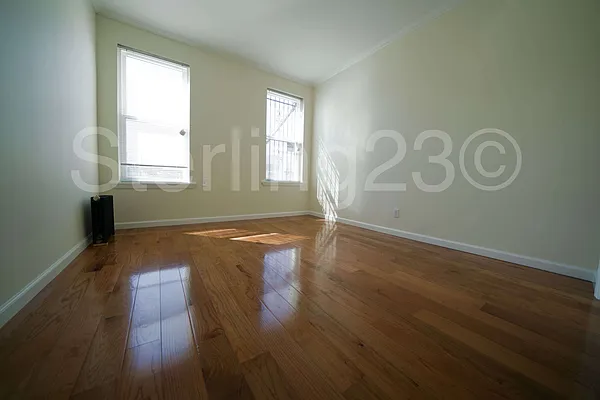 Rented by Sterling Realty Solution Inc | media 27