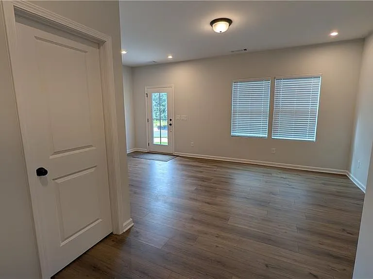 3053 Beacon Bend Xing — Photo 7