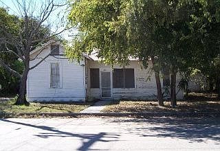 1st image of 435 McKenna Ave