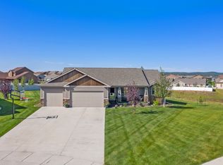 6213 Poppy Ct, Rapid City, SD 57702