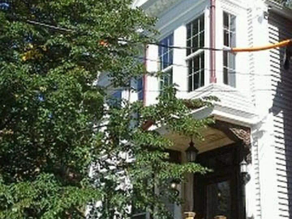St. View(deck is painted)
