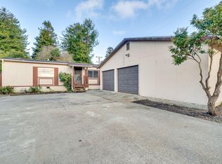 4571 Campton Rd, Eureka, CA 95503