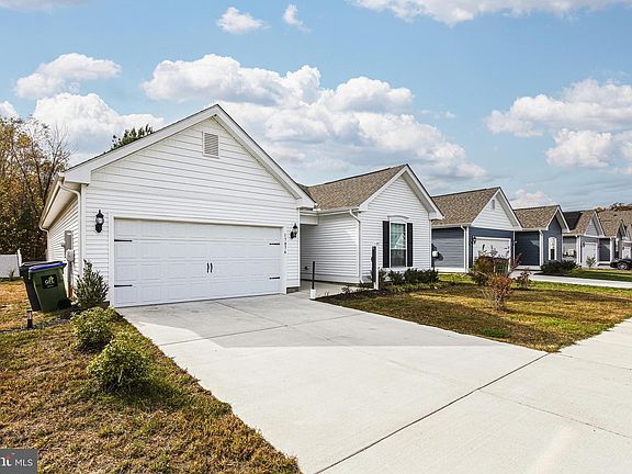 2nd image of 17074 Rollins Rd