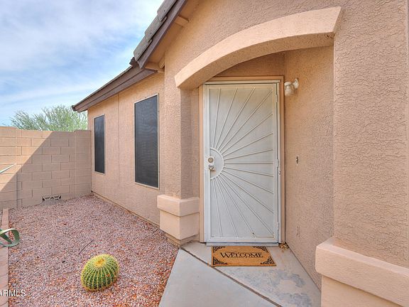 3rd image of 42490 W HILLMAN Drive